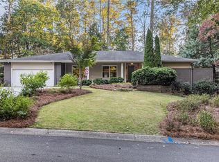 3600 Cedar Knoll Dr, Roswell, GA 30076