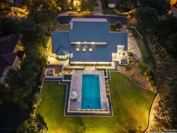 16 Highgate Dr, San Antonio, TX 78257