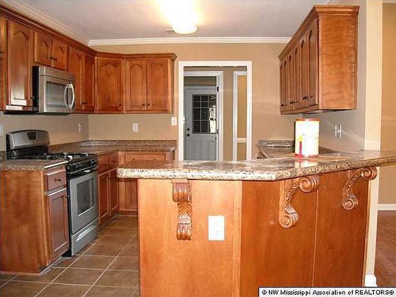 4th image of 1605 S McKenas Way Cv