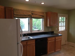 19 Richmond Hill Rd FLOOR 1, New Canaan, CT 06840