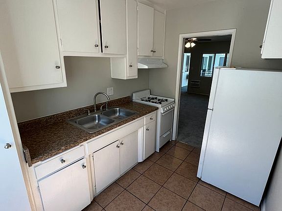 5th image of 5939 South St #23