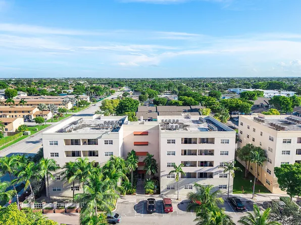 Lakeside Towers, 7555 SW 152nd Ave #3966f071c, Miami, FL 33193
