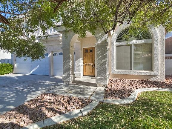 3rd image of 8305 Fawn Meadow Ave