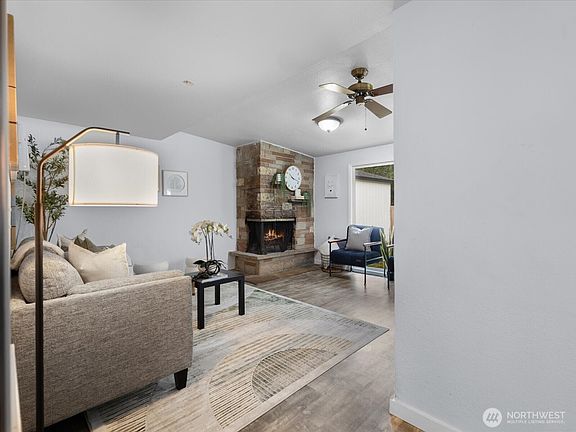 5th image of 4911 97th Street E