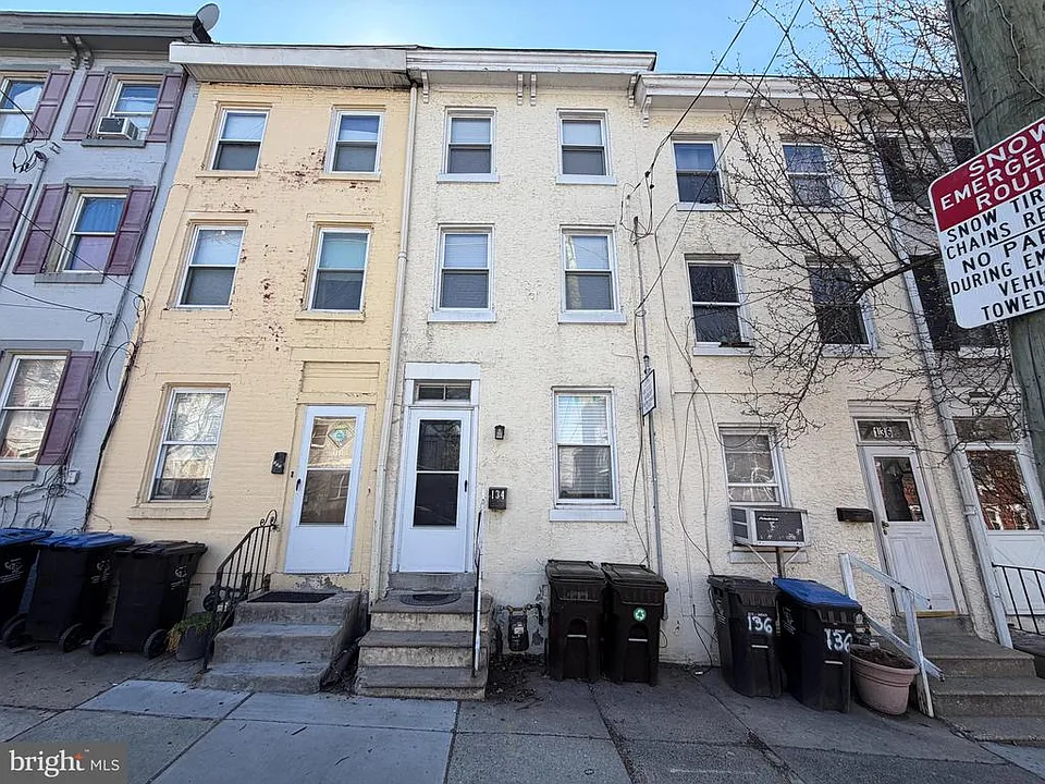 134 W Airy St