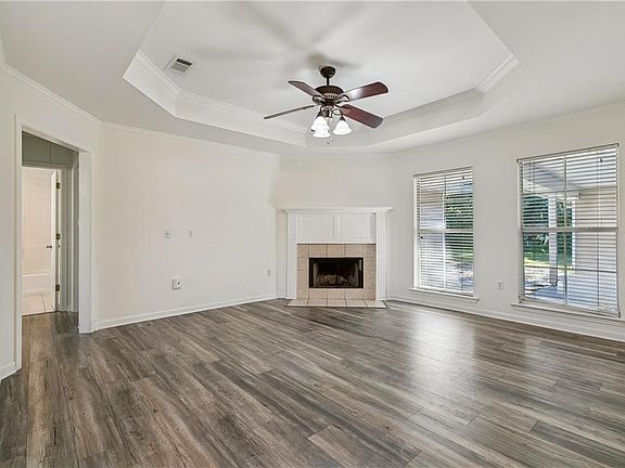 2nd image of 27712 Country Dr