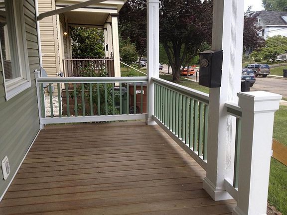 2nd image of 2018 Maple Ave