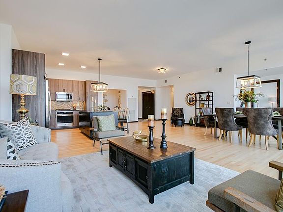 5th image of 1240 2nd St #826