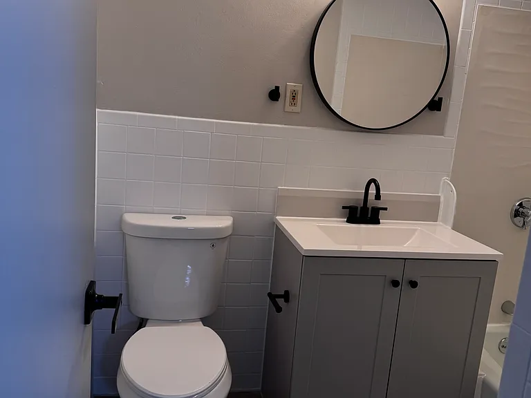 31 Franklin St #10 — Photo 8