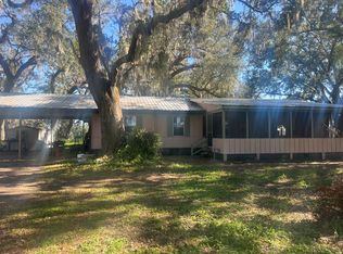3026 Road Runner Rd, Zephyrhills, FL 33543