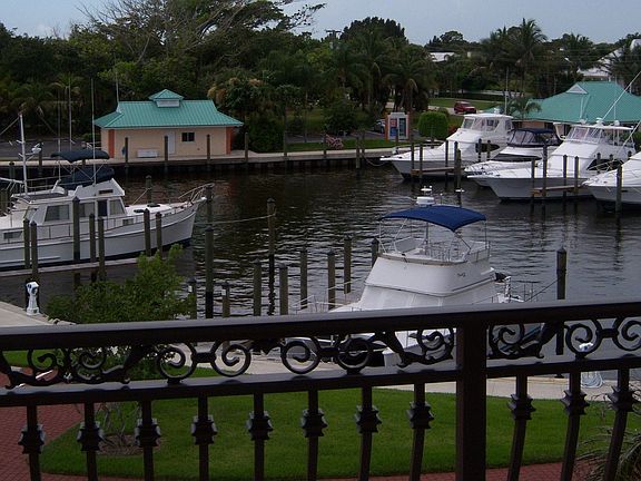 5th image of 1517 NE Outrigger Landings Dr #203