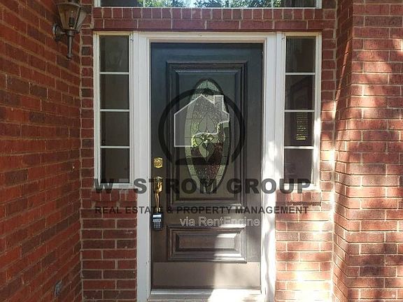 4th image of 7941 Arlie Ln
