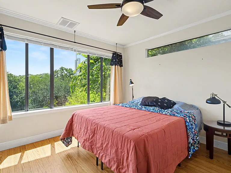 717 Brownlee Cir — Photo 19