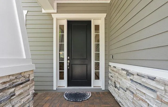 4 bed, 3.0 bath, 3182 sqft, $4,200 — Photo 4