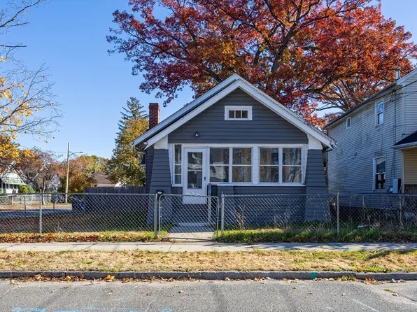 181 Marsden St, Springfield, MA 01109