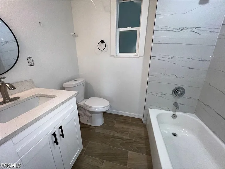 1270 Allen St #B — Photo 6