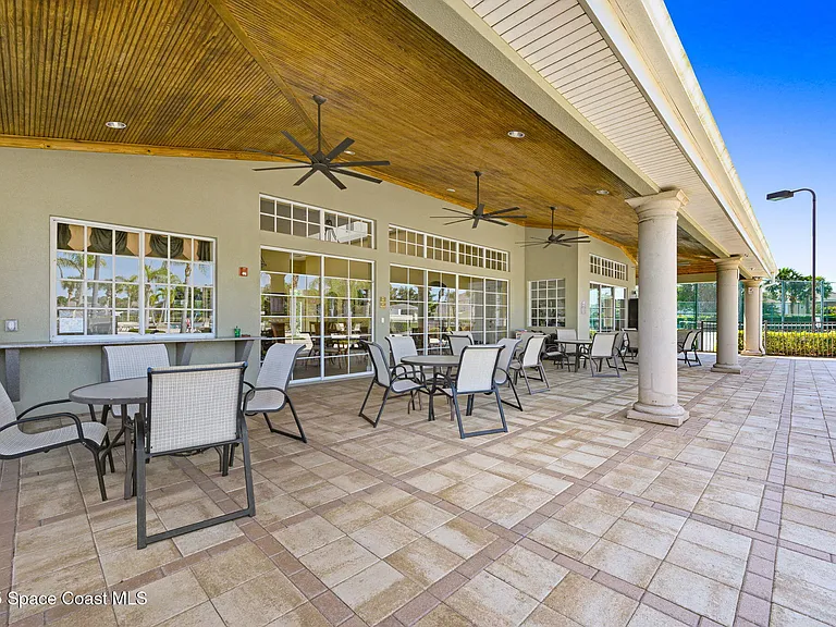 1749 Tullagee Ave — Photo 46