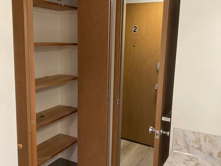6549 California Ave SW — Photo 31