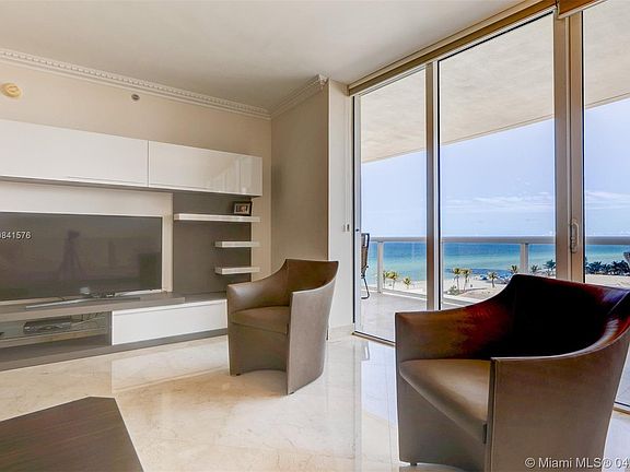 5th image of 18911 Collins Ave APT 703