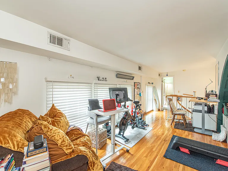 21 Springfield Ave #4 — Photo 29