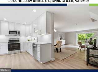 6045 Hollow Knoll Ct, Springfield, VA 22152