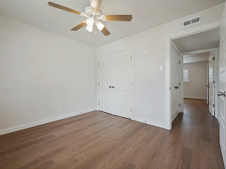 1025 Kingston Dr — Photo 15