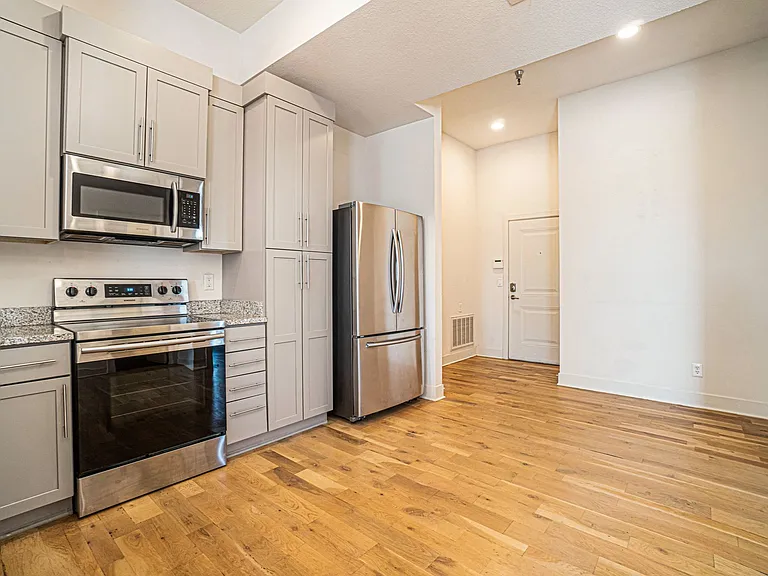435 Westport Rd #302 — Photo 33