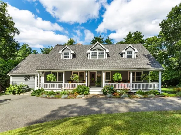 295 Gleasondale Rd, Stow, MA 01775