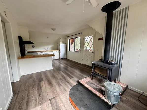(undisclosed Address), Mammoth Lakes, CA 93546