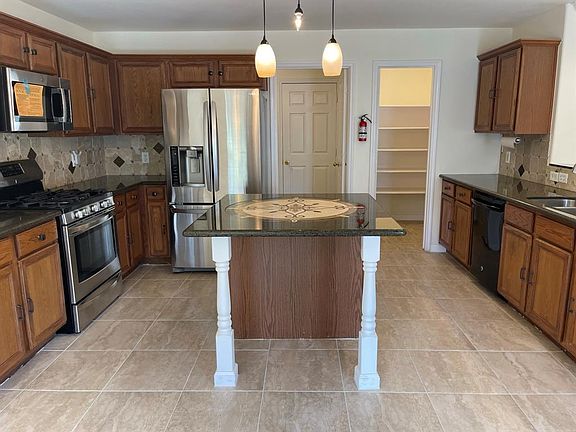 2nd image of 6306 Macquarie Dr