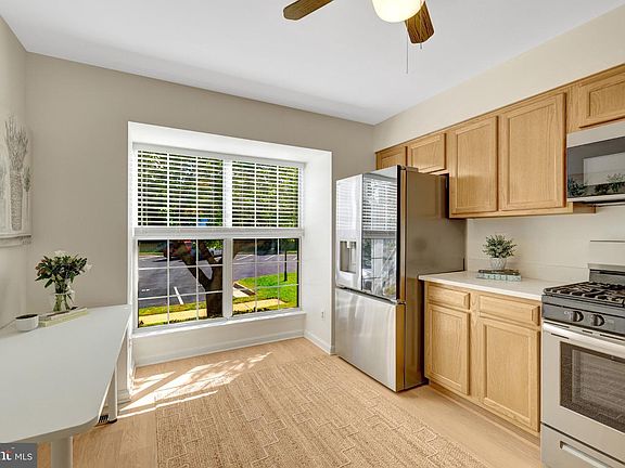 5th image of 43309 Parlor Sq