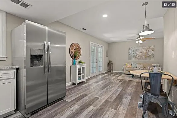 110 Greenforest Cir #C — Photo 13