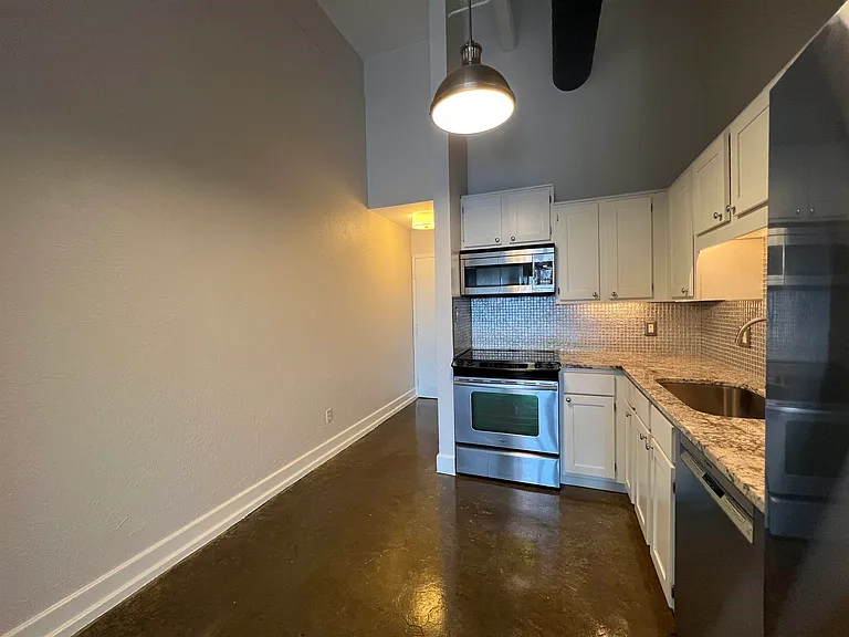 408 S Front St #508 — Photo 11