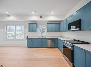 1209 Littleton Rd #E, Morris Plains, NJ 07950