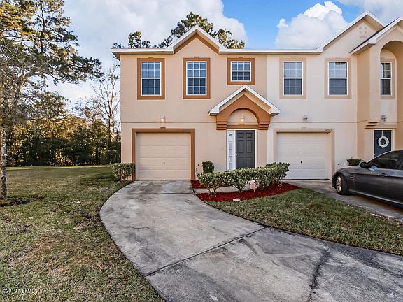 2nd image of 10515 Maidstone Cove Dr