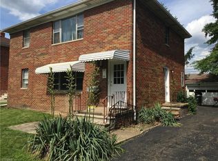 75 & 77 Greencrest Ter, Akron, OH 44313