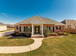 18134 River Rd, Montz, LA 70068