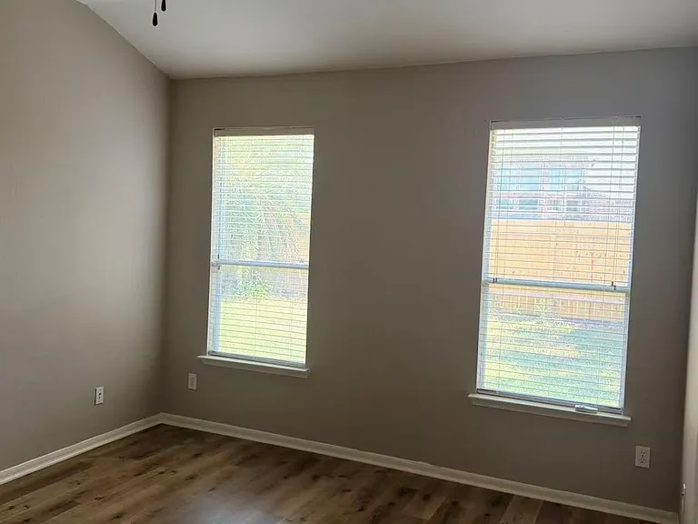 26327 Whittmore Fields Dr — Photo 16