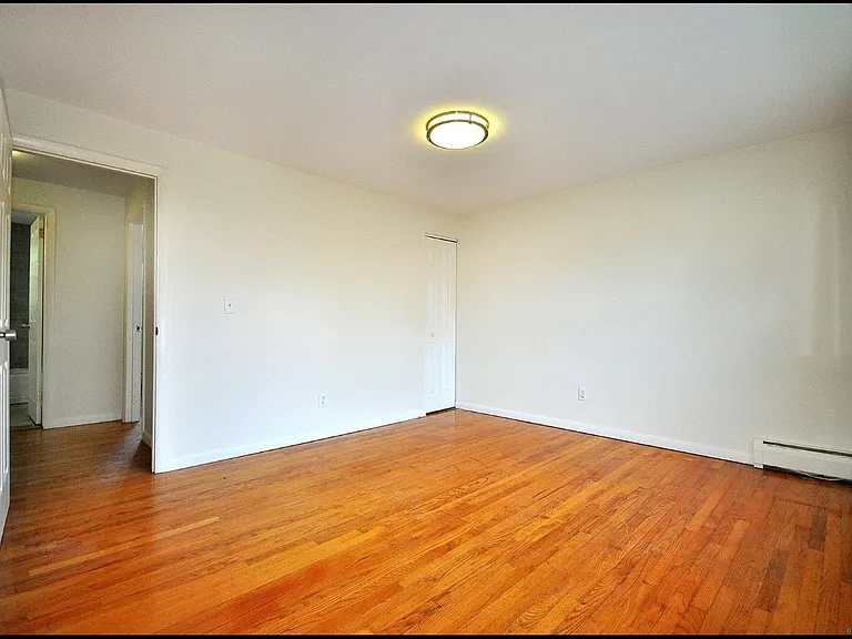 571 Hartford Rd #5 — Photo 13