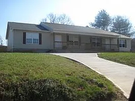 7135 Hurst Ln — Photo 10