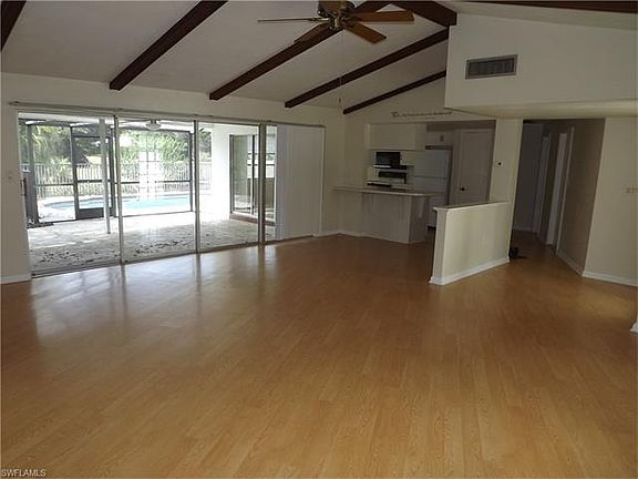 5th image of 4261 Orange Grove Blvd