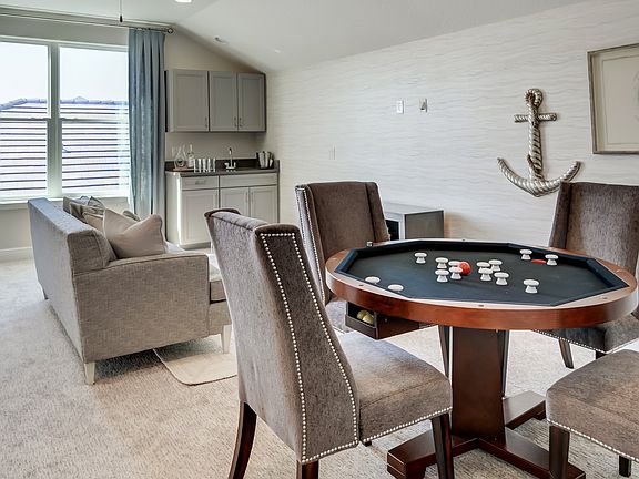 Versatile bonus room