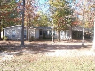 125 Pinewood Ln, Hemphill, TX 75948
