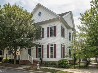 412 Robena Way, Rockville, MD 20850
