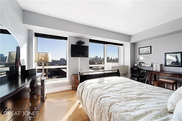 Rented by Great Jones Realty | media 9