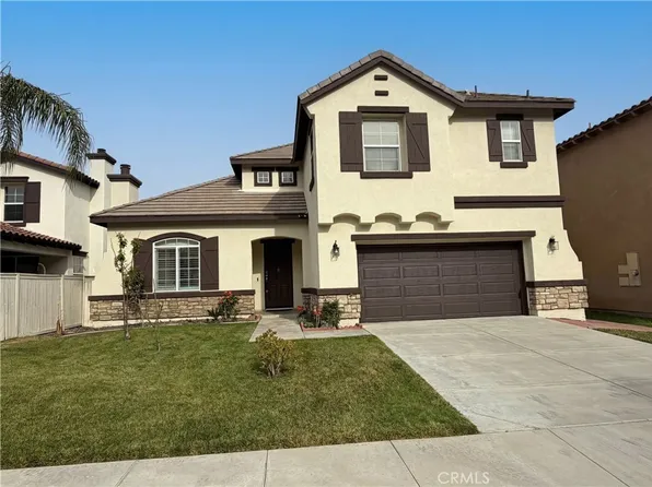 23 Plaza Modena, Lake Elsinore, CA 92532