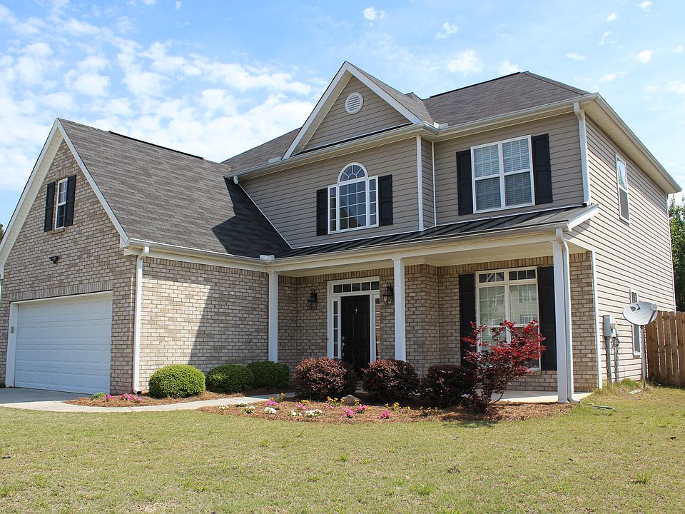 1st image of 809 Bradley Cir