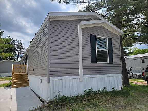 3rd image of 3601 Alpine Dr #135