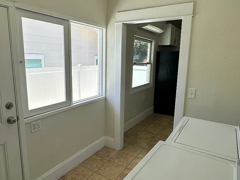 402 S Sycamore St #402 — Photo 20