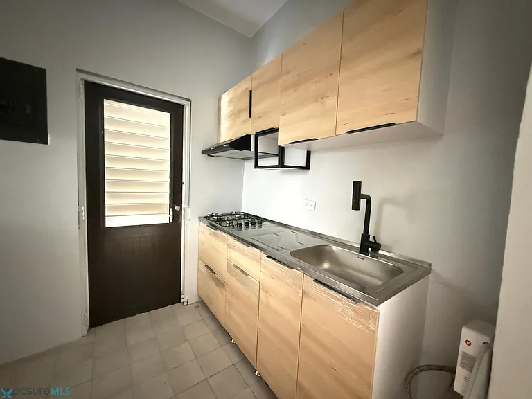 515 Calle Espana #1 — Photo 22